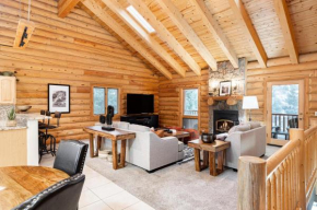 Iconic Log Cabin Escape - Idaho Springs - Hot Tub